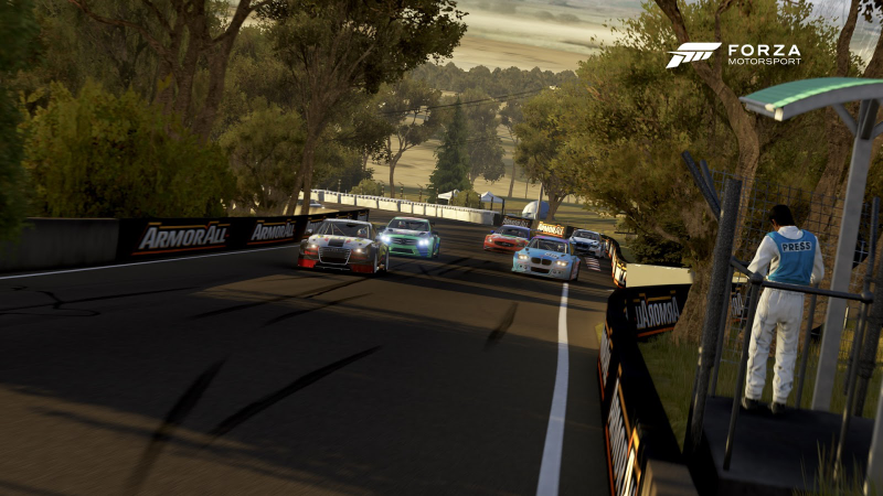 Illustration for article titled TEAM TOURING CARS SERIES FINAL RACE PICS, RESULTS, AND FINAL STANDINGS
